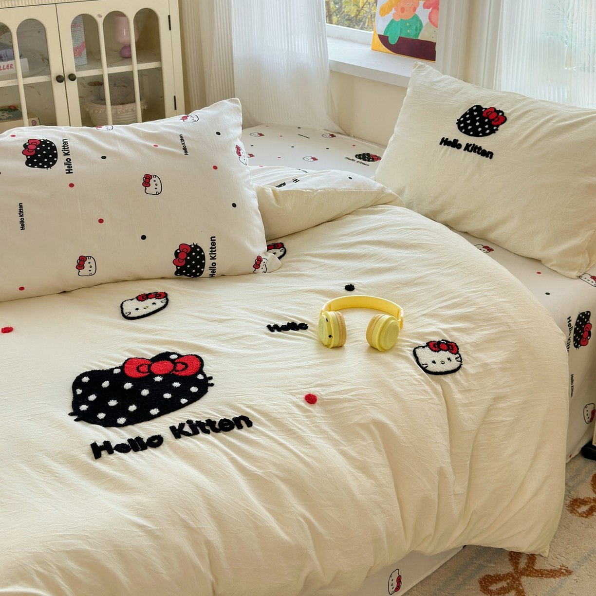 91家纺网 家纺一手货源 找家纺 奈颜 2026新款超柔水洗皱皱棉毛巾绣四件套 芝士KT