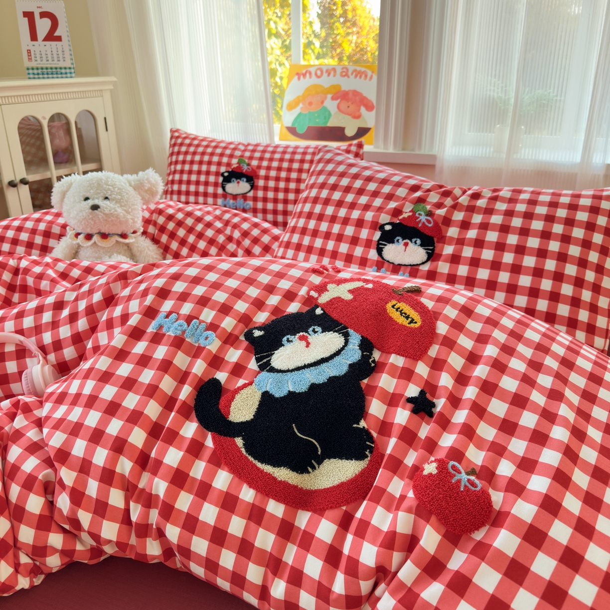 91家纺网 家纺一手货源 找家纺 奈颜 2026新款超柔水洗皱皱棉毛巾绣四件套 苹果猫咪