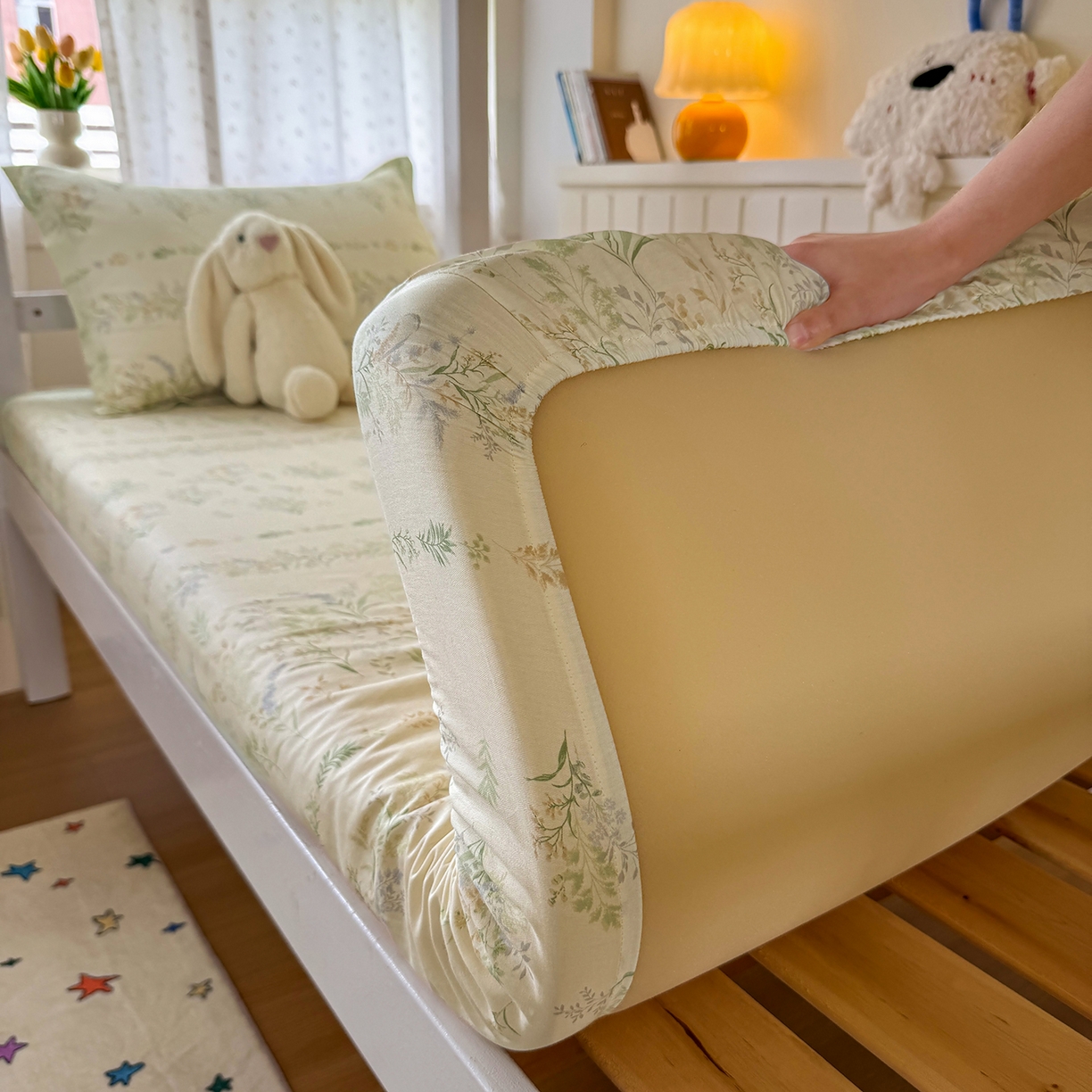 91家纺网 家纺一手货源 找家纺 尚帛 2026新款全棉品质喷气印花爆款四件套 多规格套件 单品系列-学生款单床笠 丛草集