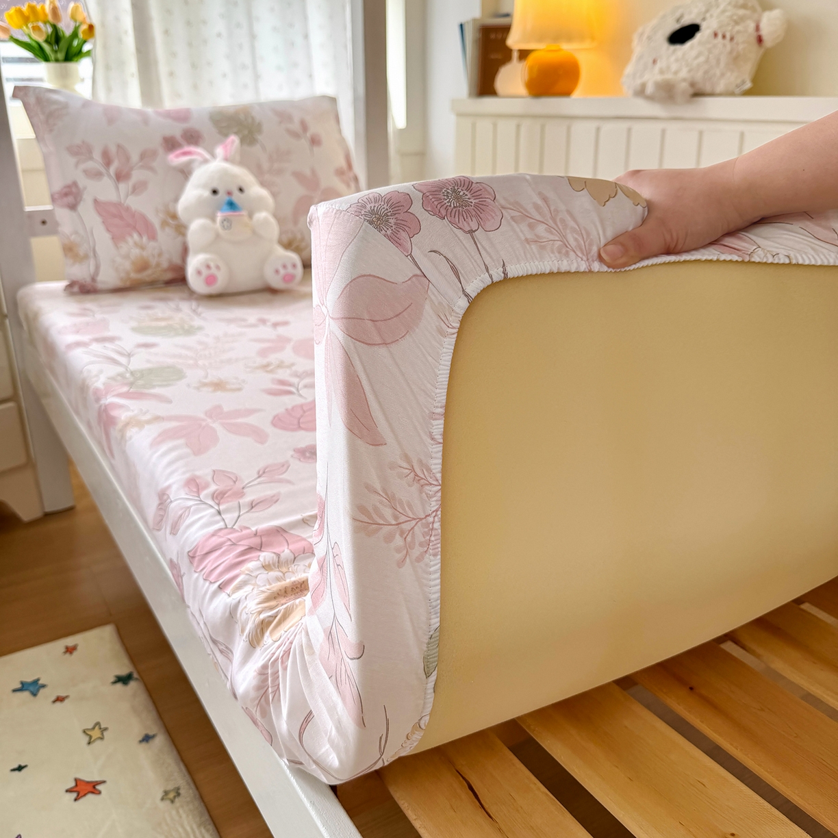 91家纺网 家纺一手货源 找家纺 尚帛 2026新款全棉品质喷气印花爆款四件套 多规格套件 单品系列-学生款单床笠 叶柔粉