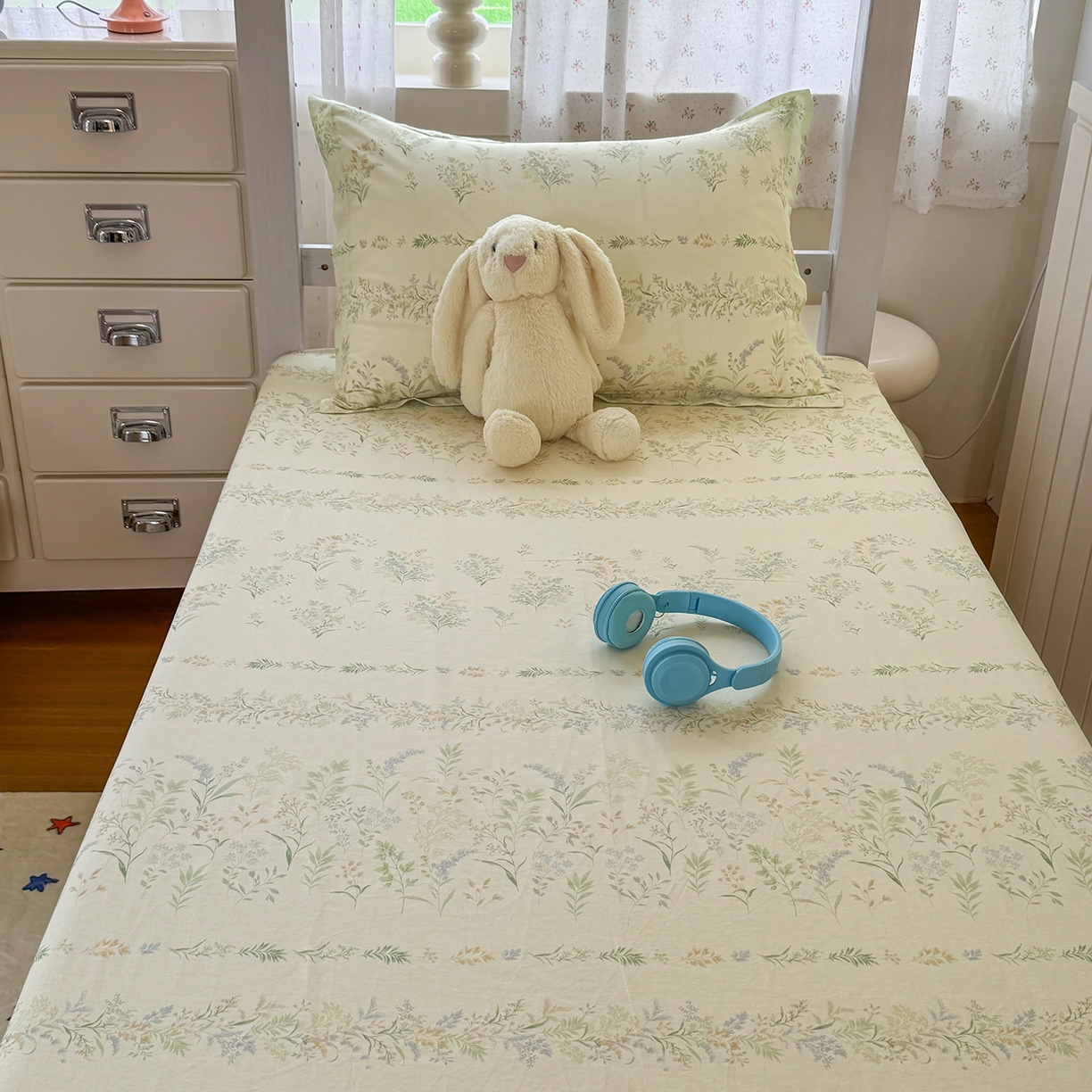 91家纺网 家纺一手货源 找家纺 尚帛 2026新款全棉品质喷气印花爆款四件套 多规格套件 单品系列-学生款单床笠 丛草集