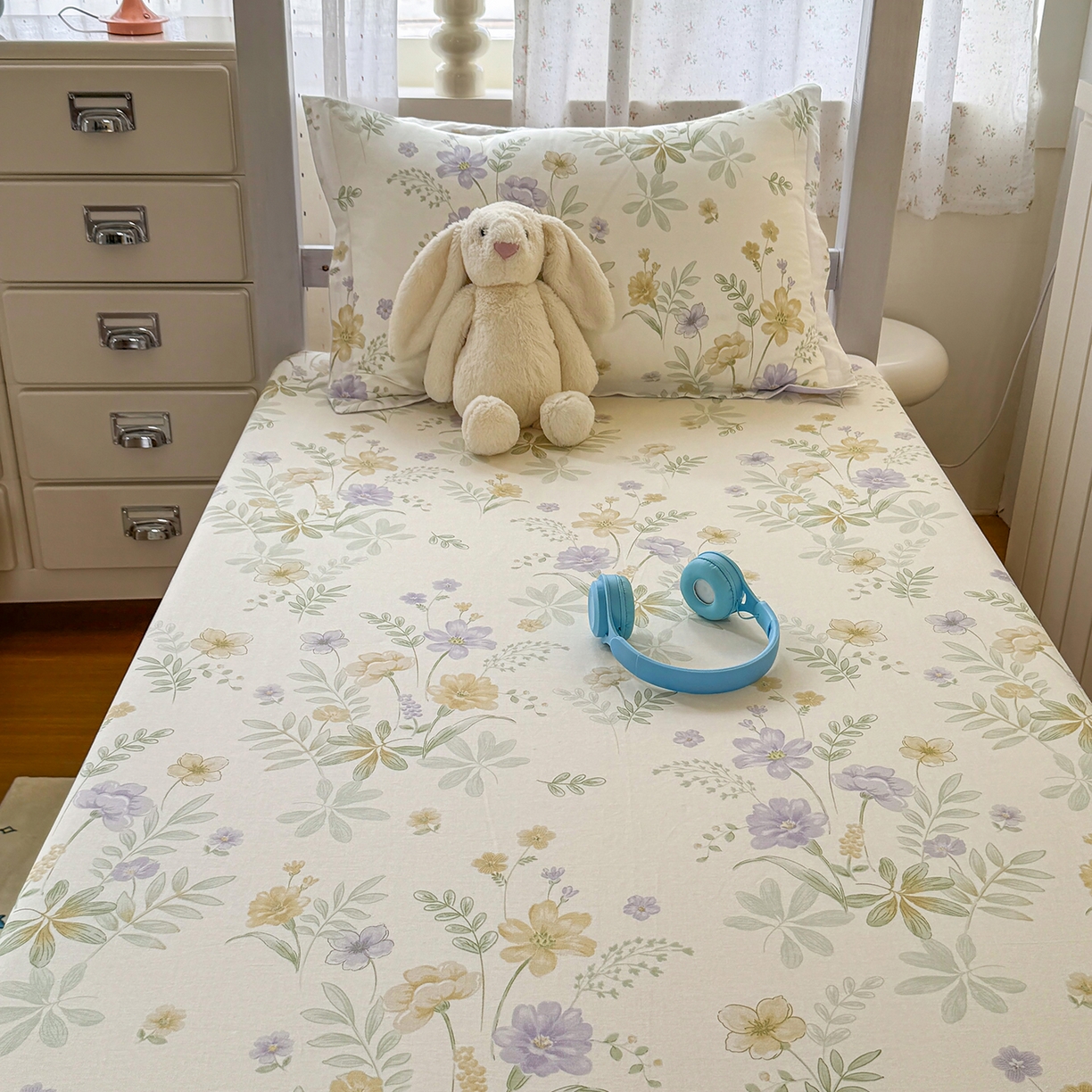 91家纺网 家纺一手货源 找家纺 尚帛 2026新款全棉品质喷气印花爆款四件套 多规格套件 单品系列-学生款单床笠 爱的花海