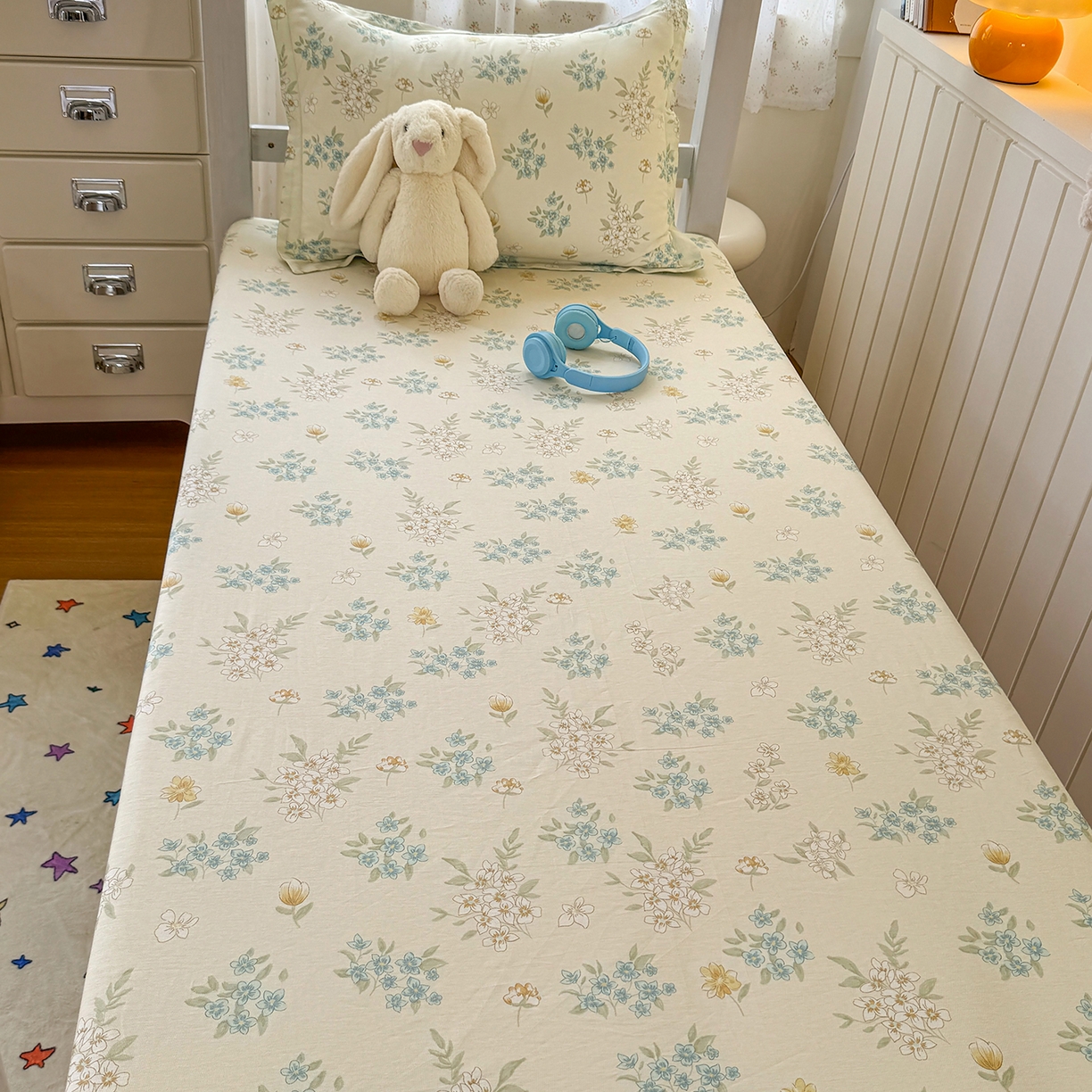 91家纺网 家纺一手货源 找家纺 尚帛 2026新款全棉品质喷气印花爆款四件套 多规格套件 单品系列-学生款单床笠 春漫庭