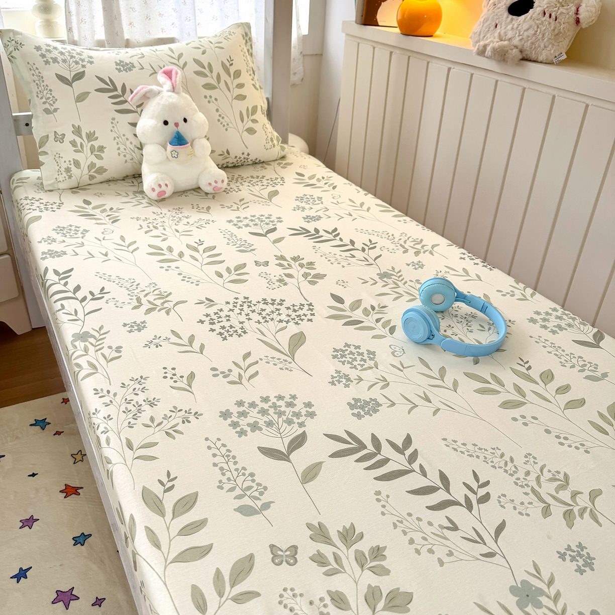 91家纺网 家纺一手货源 找家纺 尚帛 2026新款全棉品质喷气印花爆款四件套 多规格套件 单品系列-学生款单床笠 叶之恋