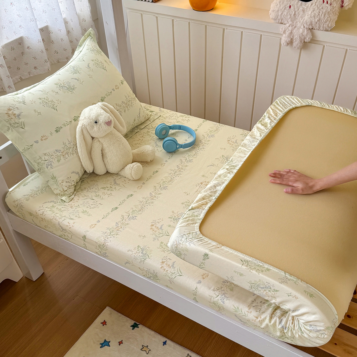 91家纺网 家纺一手货源 找家纺 尚帛 2026新款全棉品质喷气印花爆款四件套 多规格套件 单品系列-学生款单床笠 丛草集