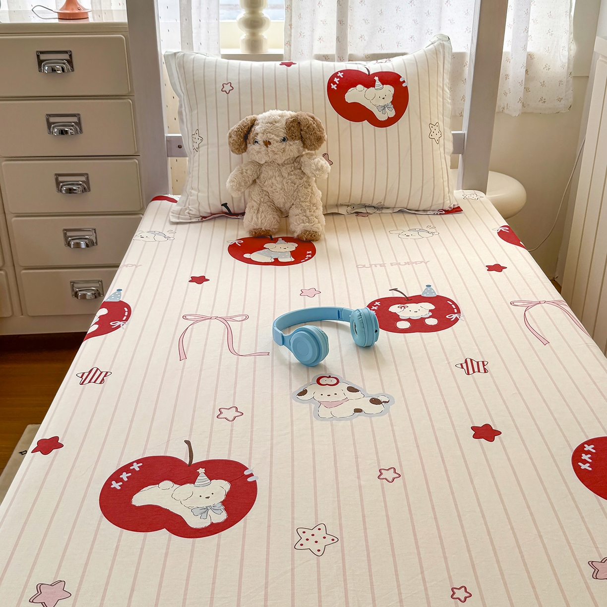 91家纺网 家纺一手货源 找家纺 尚帛 2026新款全棉品质喷气印花爆款四件套 多规格套件 单品系列-学生款单床笠 派对柯基