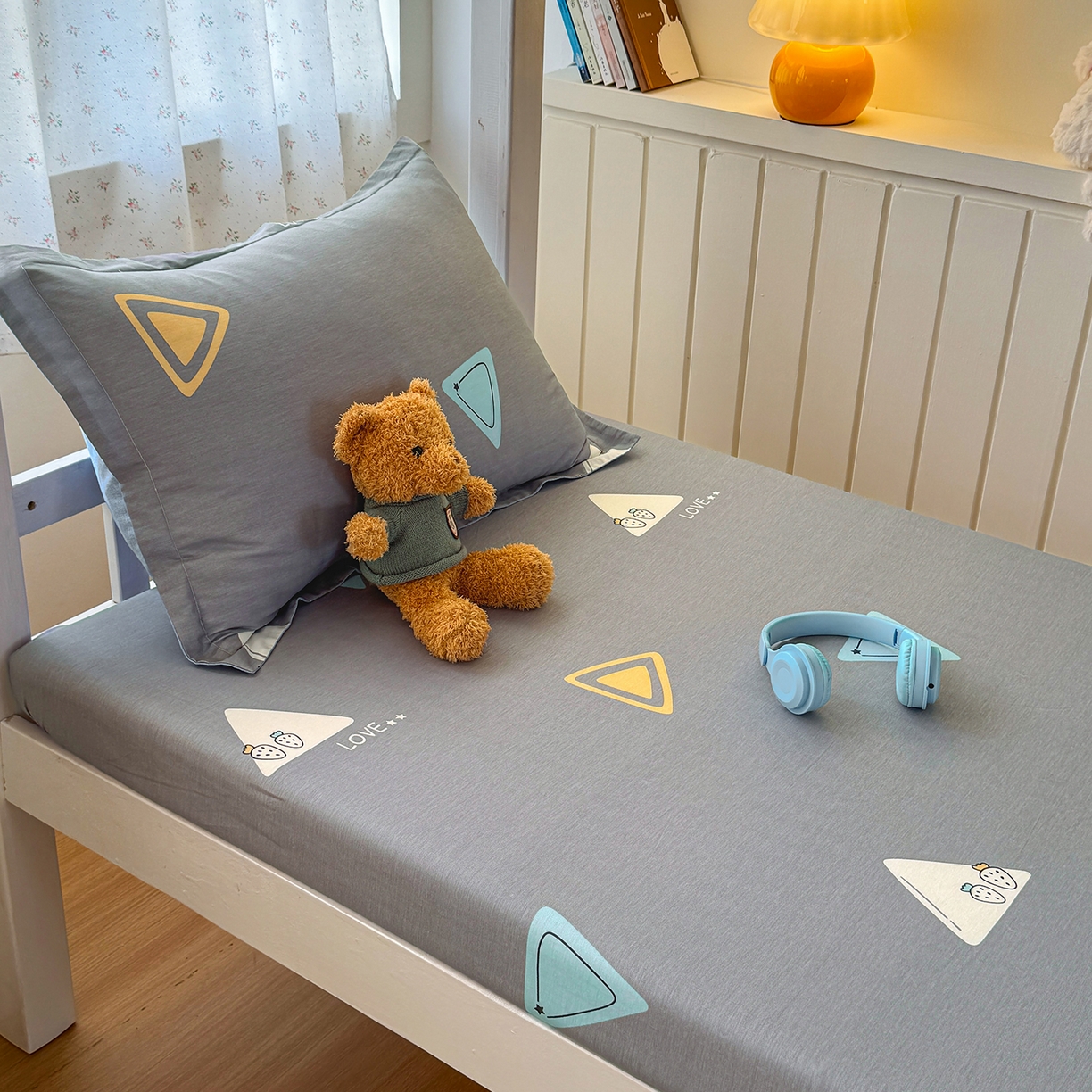 91家纺网 家纺一手货源 找家纺 尚帛 2026新款全棉品质喷气印花爆款四件套 多规格套件 单品系列-学生款单床笠 吉米