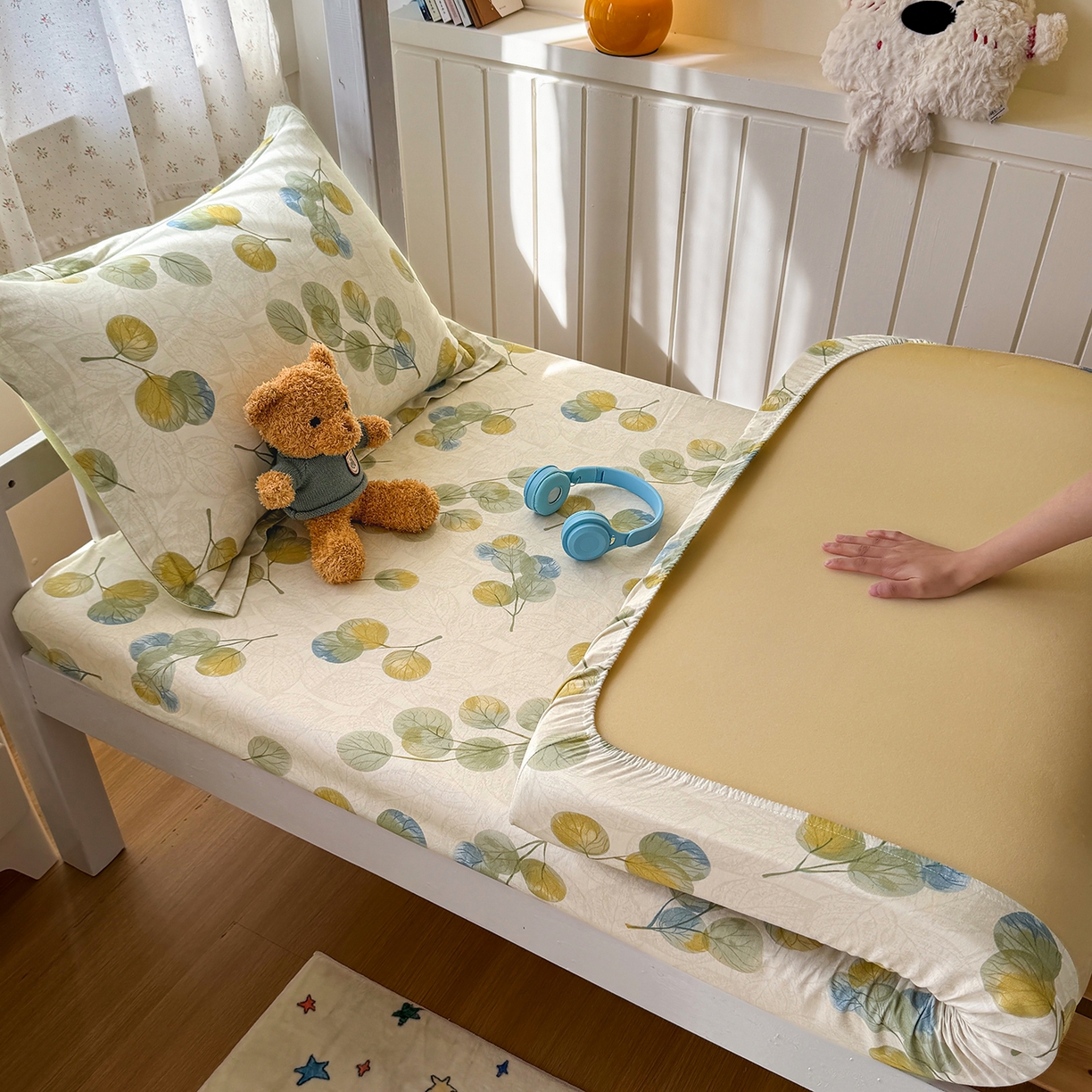 91家纺网 家纺一手货源 找家纺 尚帛 2026新款全棉品质喷气印花爆款四件套 多规格套件 单品系列-学生款单床笠 秋飘铃