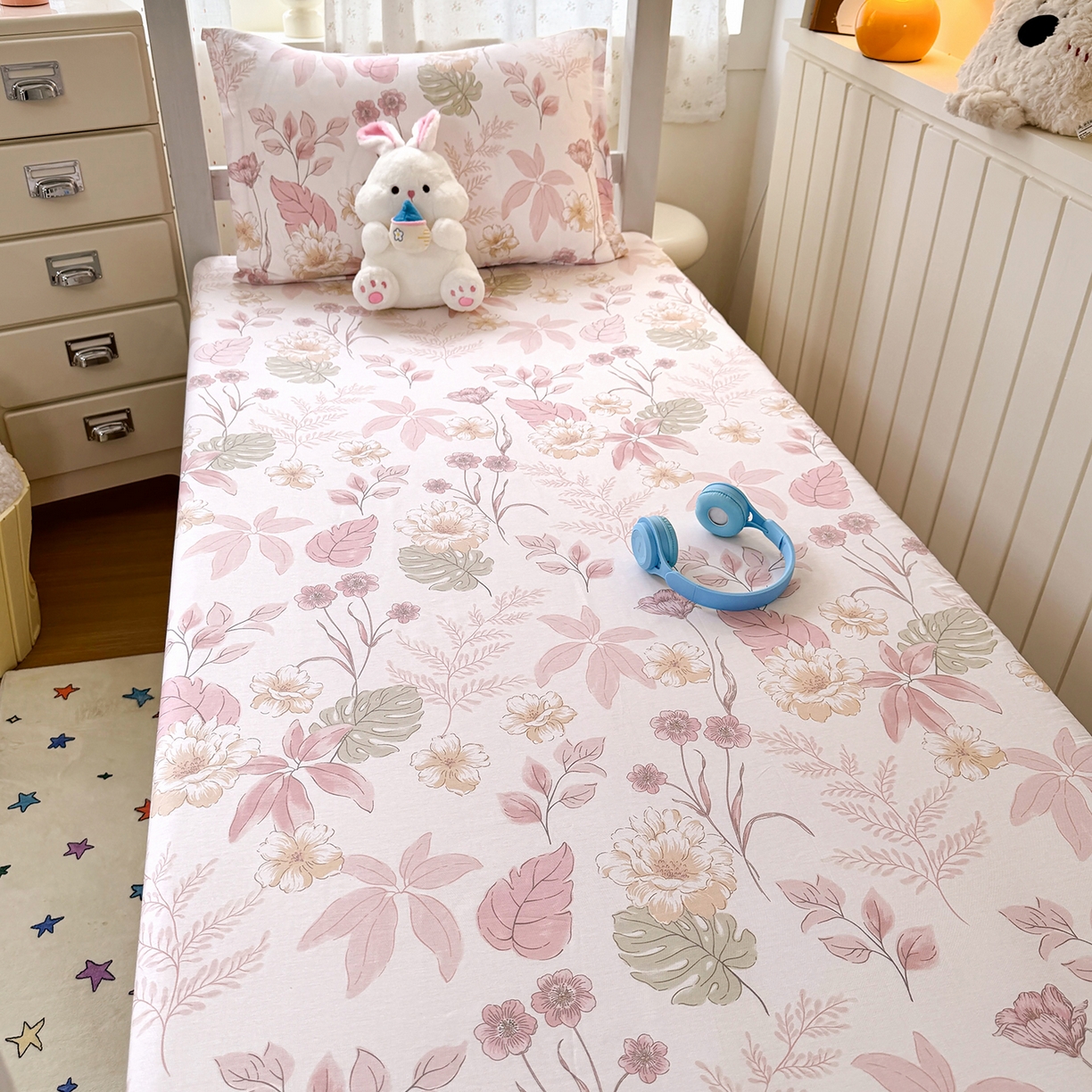 91家纺网 家纺一手货源 找家纺 尚帛 2026新款全棉品质喷气印花爆款四件套 多规格套件 单品系列-学生款单床笠 叶柔粉