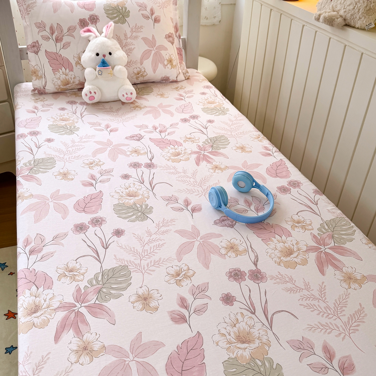 91家纺网 家纺一手货源 找家纺 尚帛 2026新款全棉品质喷气印花爆款四件套 多规格套件 单品系列-学生款单床笠 叶柔粉