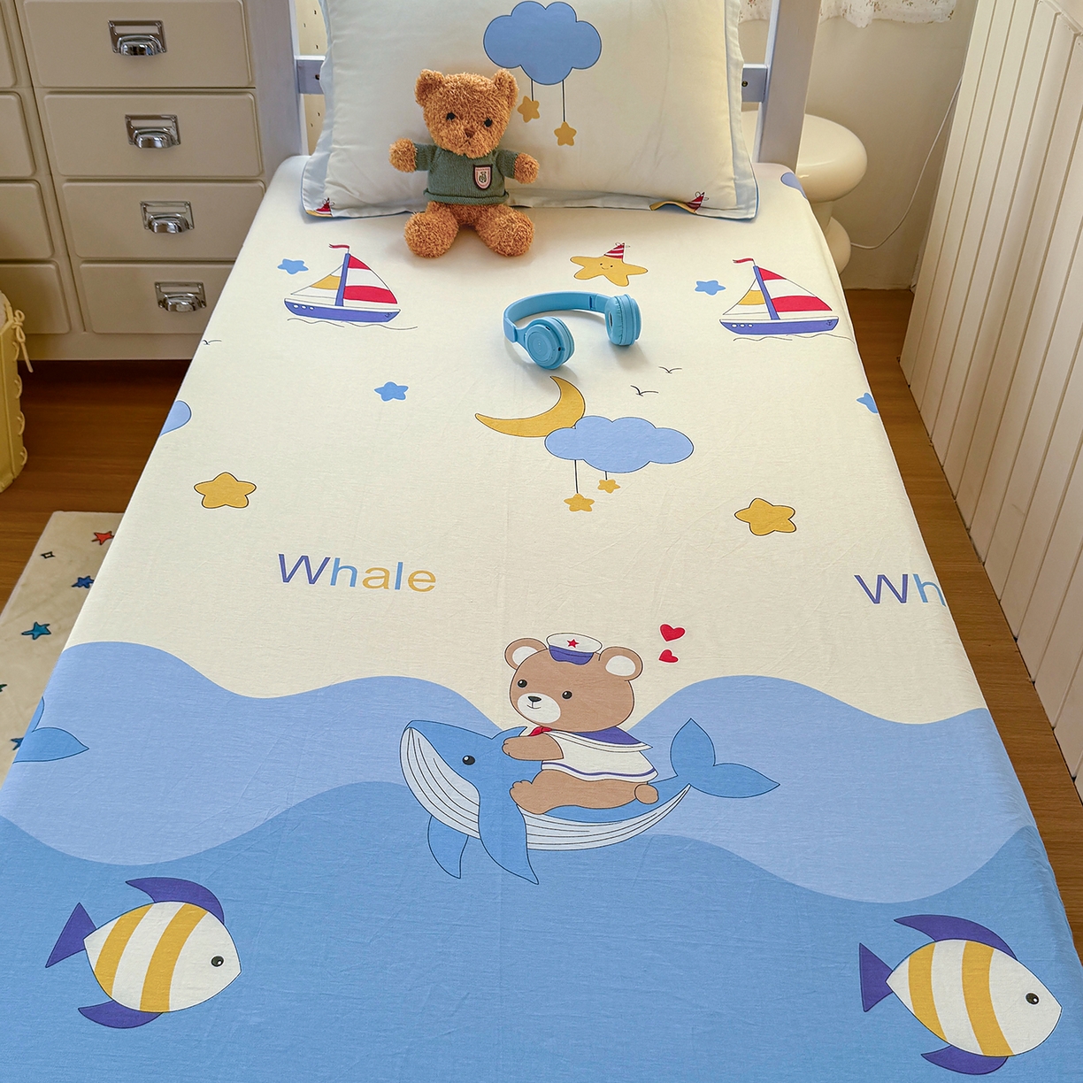 91家纺网 家纺一手货源 找家纺 尚帛 2026新款全棉品质喷气印花爆款四件套 多规格套件 单品系列-学生款单床笠 水上乐园