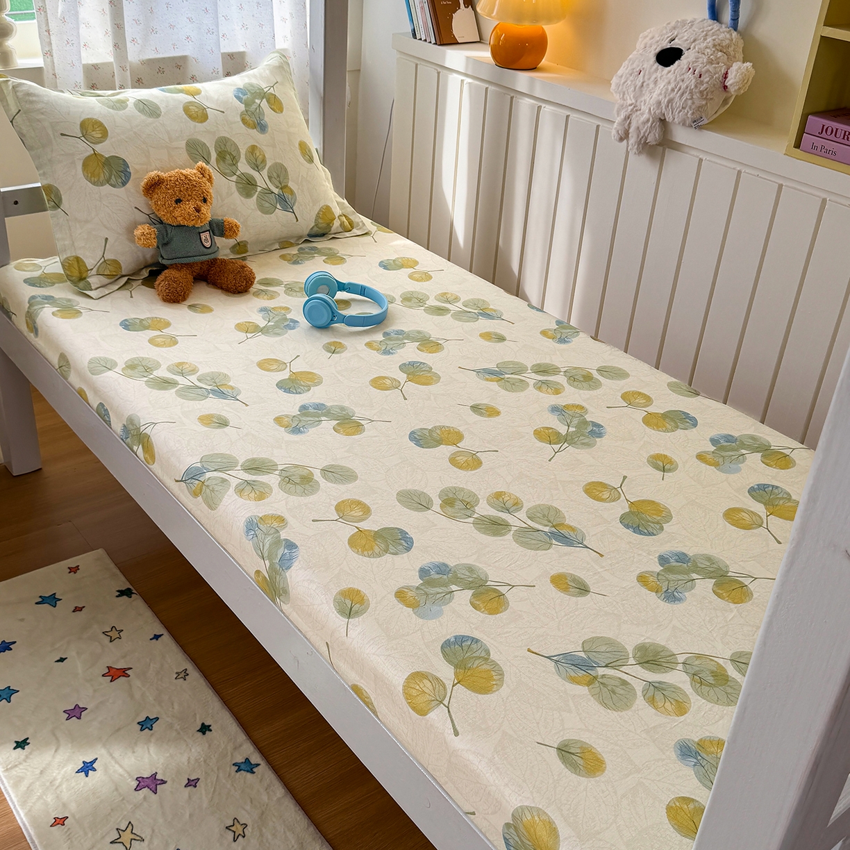 91家纺网 家纺一手货源 找家纺 尚帛 2026新款全棉品质喷气印花爆款四件套 多规格套件 单品系列-学生款单床笠 秋飘铃