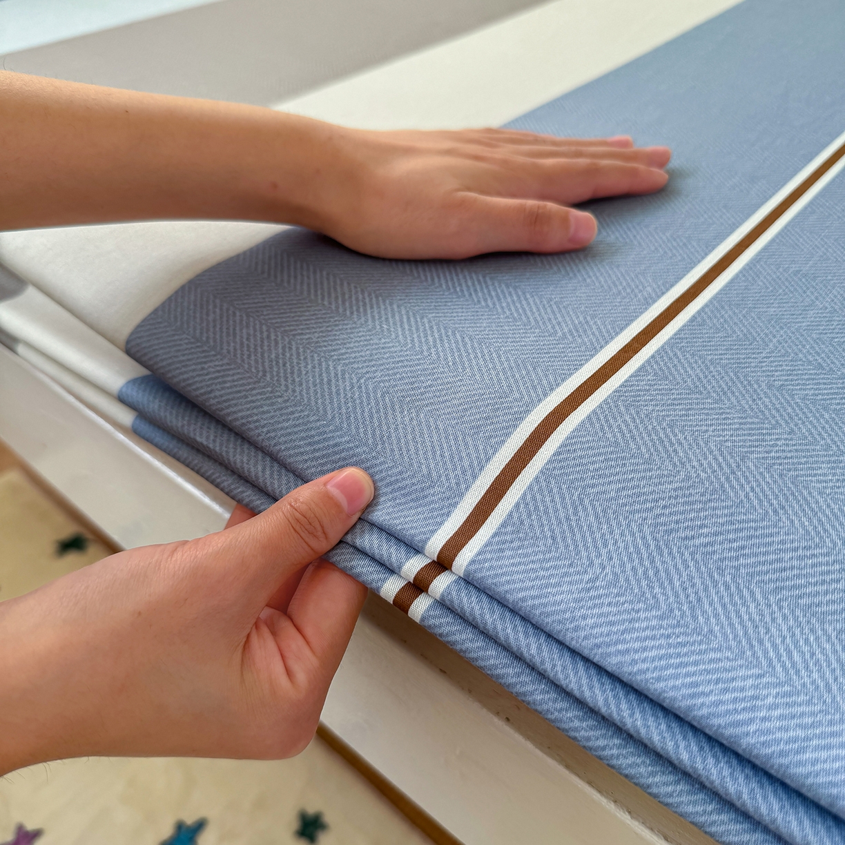 91家纺网 家纺一手货源 找家纺 尚帛 2026新款全棉品质喷气印花爆款四件套 多规格套件 单品系列-学生款单床笠 时尚慕斯