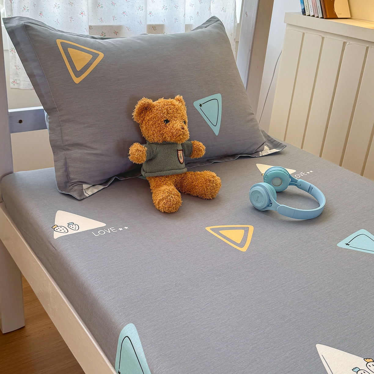 91家纺网 家纺一手货源 找家纺 尚帛 2026新款全棉品质喷气印花爆款四件套 多规格套件 单品系列-学生款单床笠 吉米