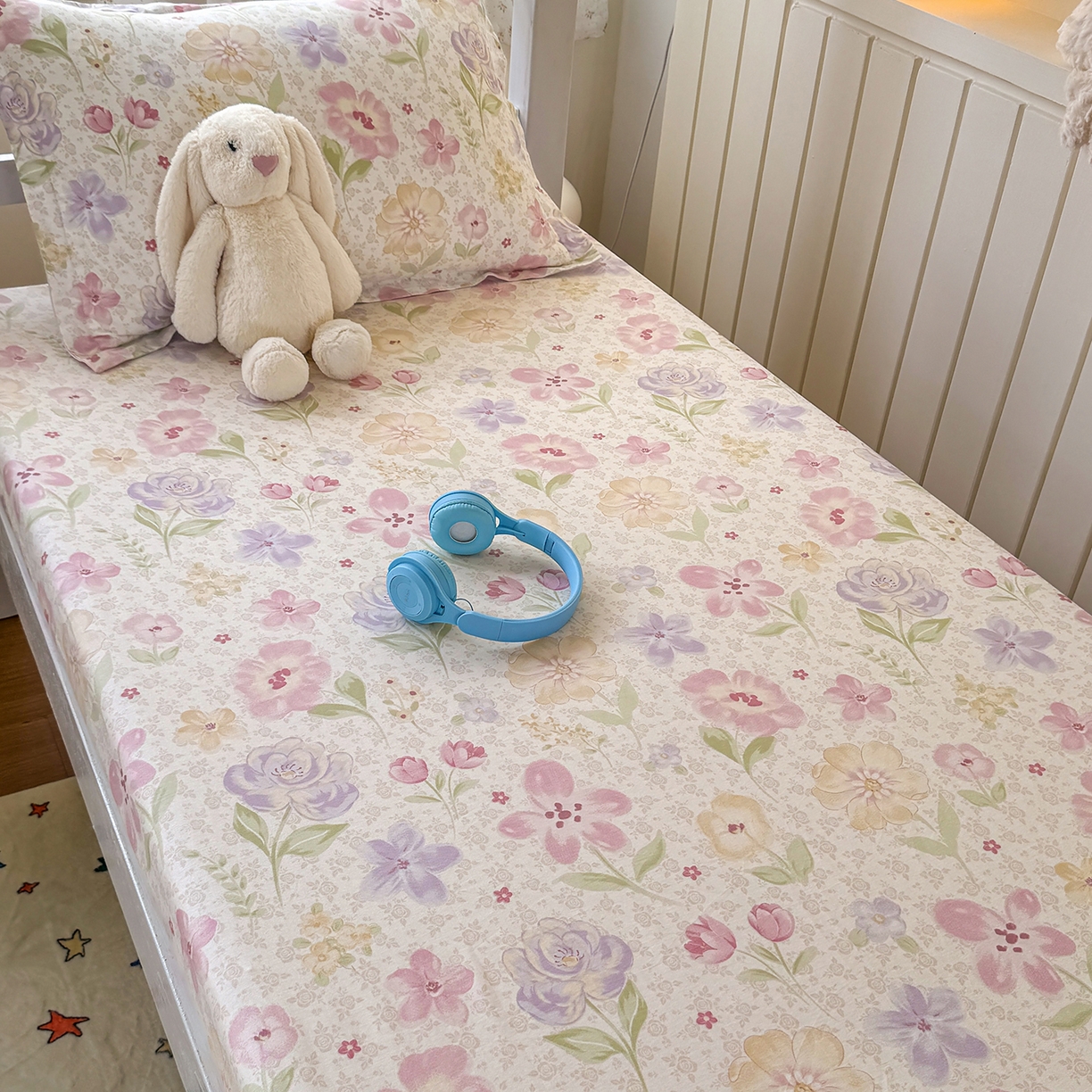 91家纺网 家纺一手货源 找家纺 尚帛 2026新款全棉品质喷气印花爆款四件套 多规格套件 单品系列-学生款单床笠 甜心花朵