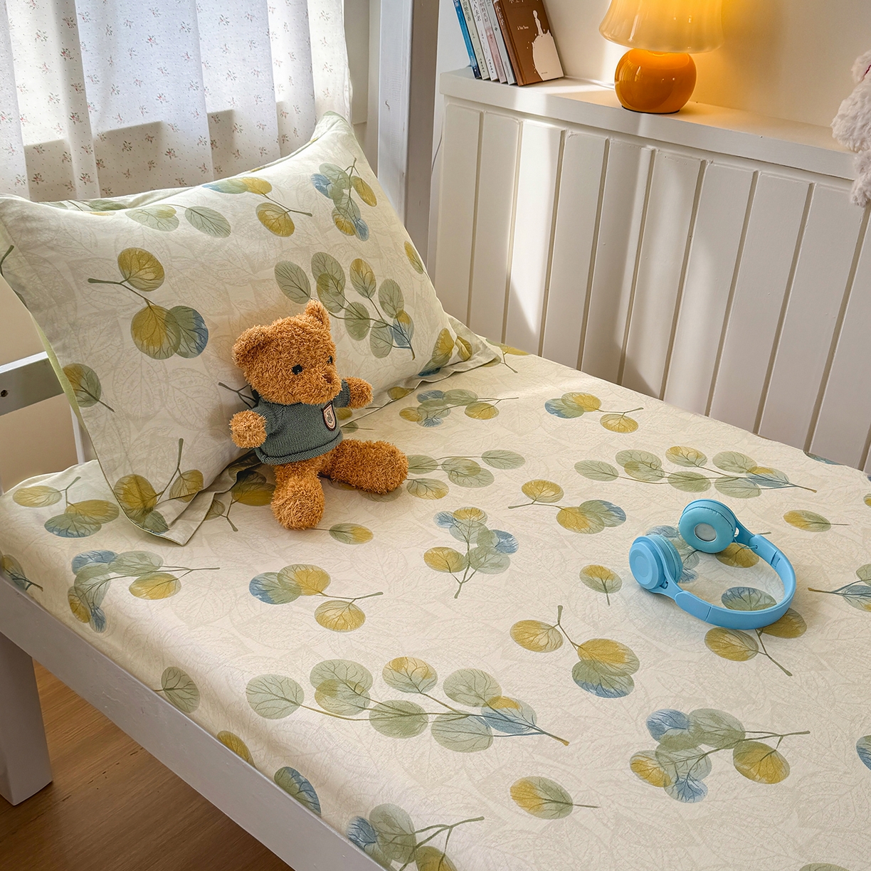 91家纺网 家纺一手货源 找家纺 尚帛 2026新款全棉品质喷气印花爆款四件套 多规格套件 单品系列-学生款单床笠 秋飘铃