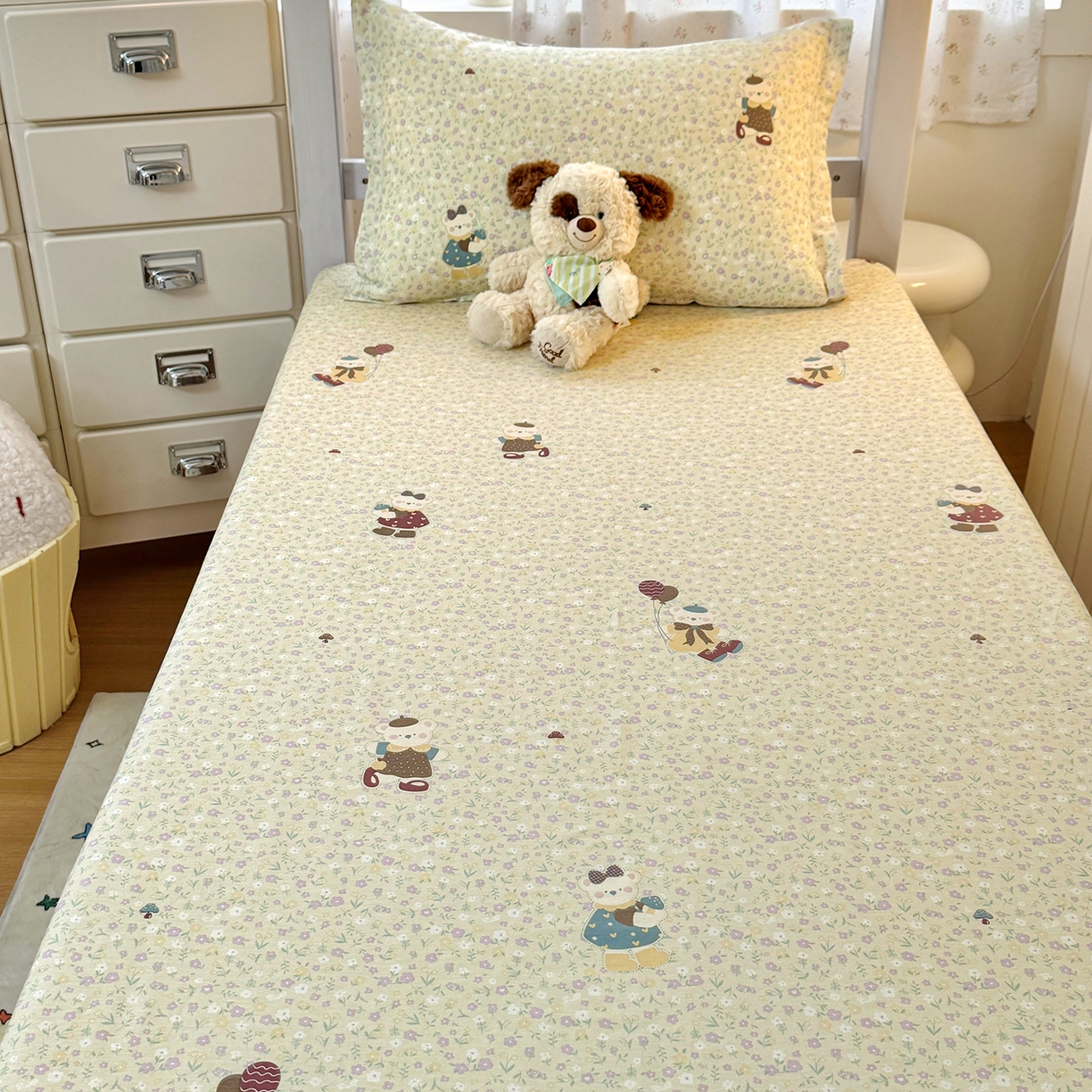 91家纺网 家纺一手货源 找家纺 尚帛 2026新款全棉品质喷气印花爆款四件套 多规格套件 单品系列-学生款单床笠 碎花学院