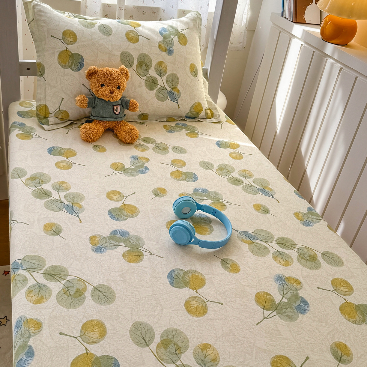 91家纺网 家纺一手货源 找家纺 尚帛 2026新款全棉品质喷气印花爆款四件套 多规格套件 单品系列-学生款单床笠 秋飘铃