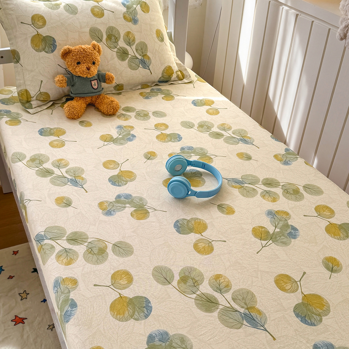 91家纺网 家纺一手货源 找家纺 尚帛 2026新款全棉品质喷气印花爆款四件套 多规格套件 单品系列-学生款单床笠 秋飘铃