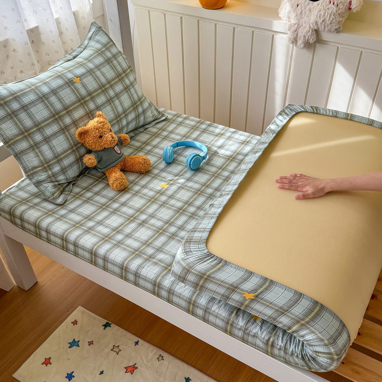 91家纺网 家纺一手货源 找家纺 尚帛 2026新款全棉品质喷气印花爆款四件套 多规格套件 单品系列-学生款单床笠 闪耀的星