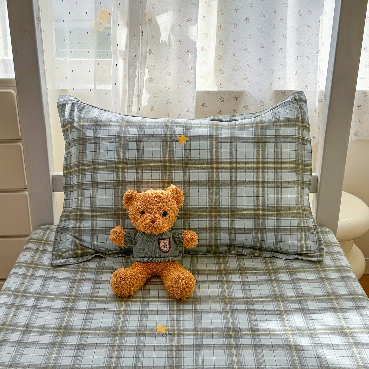 91家纺网 家纺一手货源 找家纺 尚帛 2026新款全棉品质喷气印花爆款四件套 多规格套件 单品系列-学生款单床笠 闪耀的星