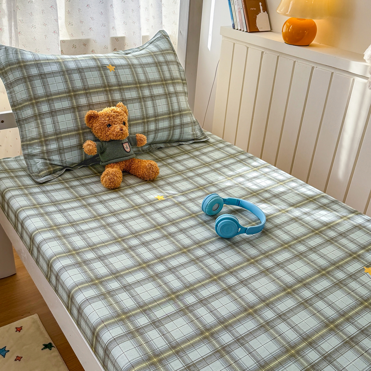 91家纺网 家纺一手货源 找家纺 尚帛 2026新款全棉品质喷气印花爆款四件套 多规格套件 单品系列-学生款单床笠 闪耀的星