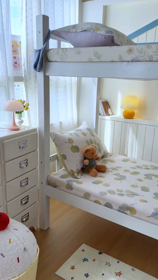 91家纺网 家纺一手货源 找家纺 尚帛 2026新款全棉品质喷气印花爆款四件套 多规格套件 单品系列-学生款单床笠 秋飘铃