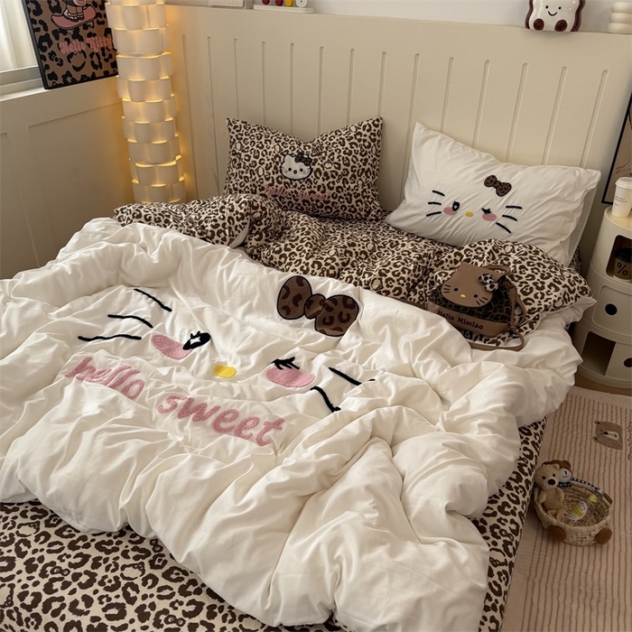 91家纺网 家纺一手货源 找家纺 （总）奈颜 2026新款A类水洗棉大版毛巾绣豹纹小猫四件套--实拍图