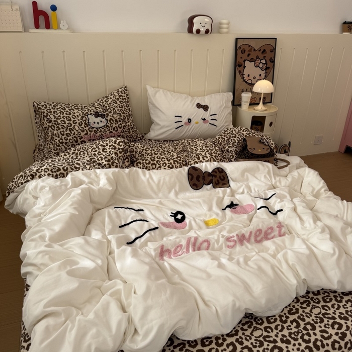 91家纺网 家纺一手货源 找家纺 （总）奈颜 2026新款A类水洗棉大版毛巾绣豹纹小猫四件套--实拍图