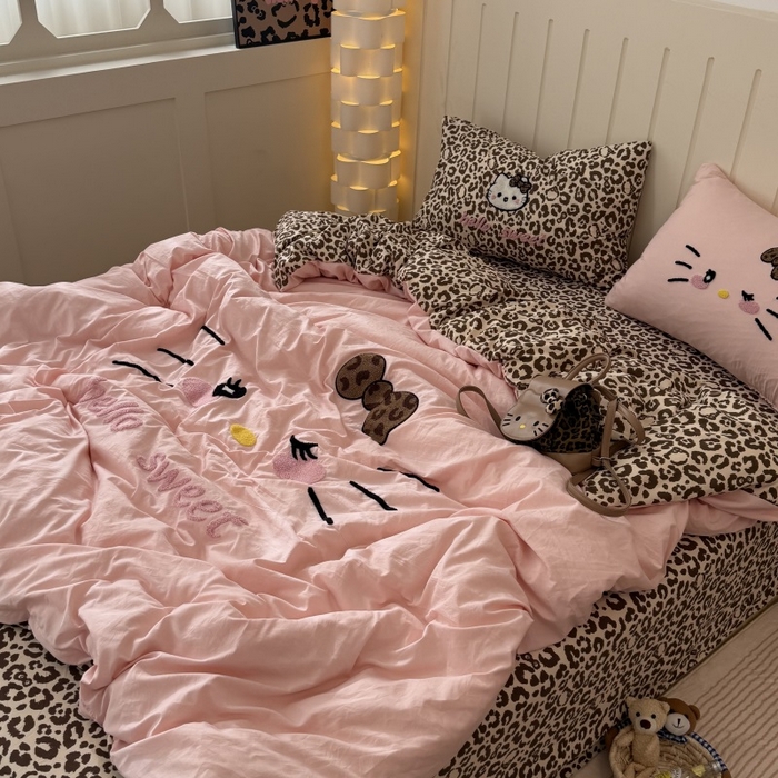 91家纺网 家纺一手货源 找家纺 （总）奈颜 2026新款A类水洗棉大版毛巾绣豹纹小猫四件套--实拍图