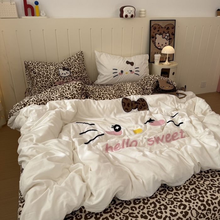 91家纺网 家纺一手货源 找家纺 奈颜 2026新款A类水洗棉大版毛巾绣豹纹小猫四件套--实拍图 豹纹小猫-白咖