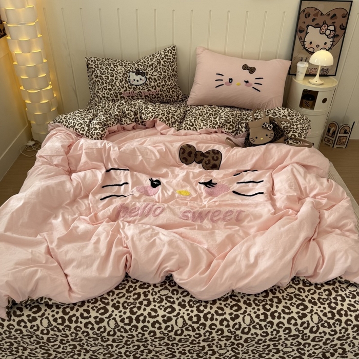 91家纺网 家纺一手货源 找家纺 奈颜 2026新款A类水洗棉大版毛巾绣豹纹小猫四件套--实拍图 豹纹小猫-粉咖