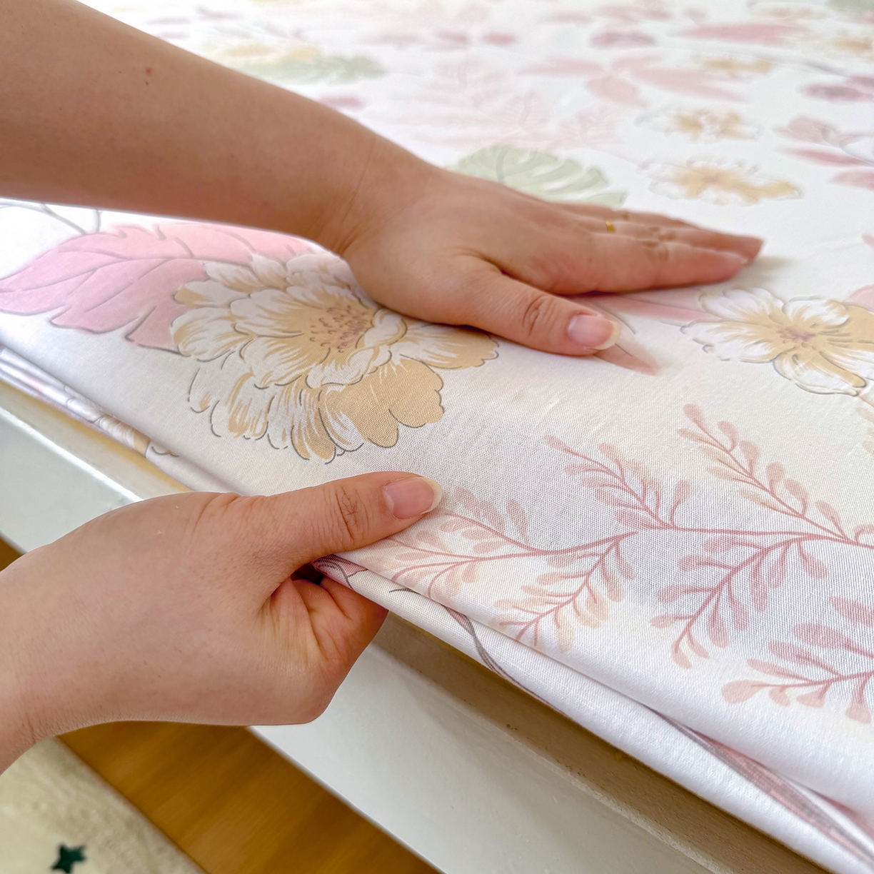 91家纺网 家纺一手货源 找家纺 尚帛 2026新款全棉品质喷气印花爆款四件套 多规格套件 单品系列-学生款单床笠 叶柔粉