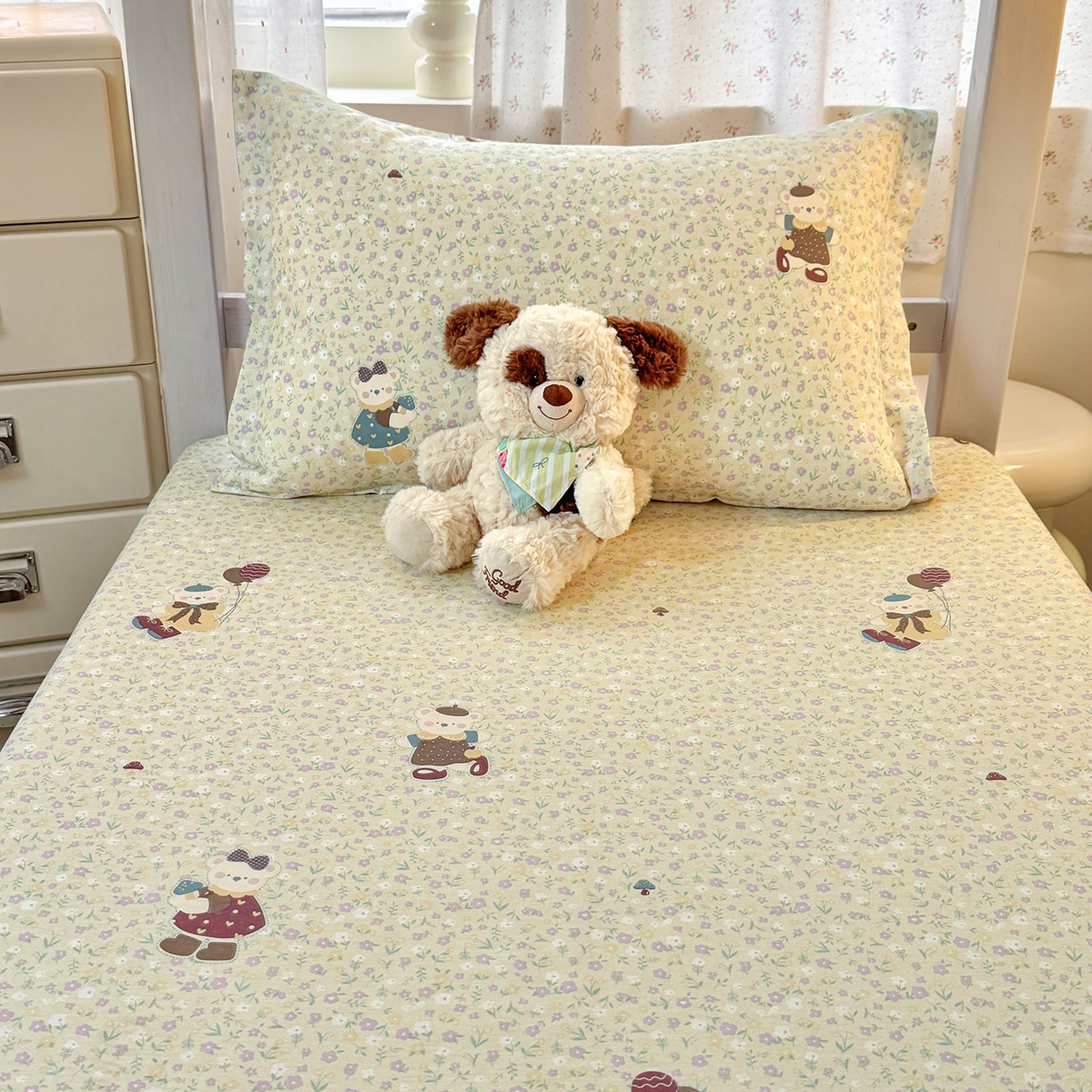 91家纺网 家纺一手货源 找家纺 尚帛 2026新款全棉品质喷气印花爆款四件套 多规格套件 单品系列-学生款单床笠 碎花学院