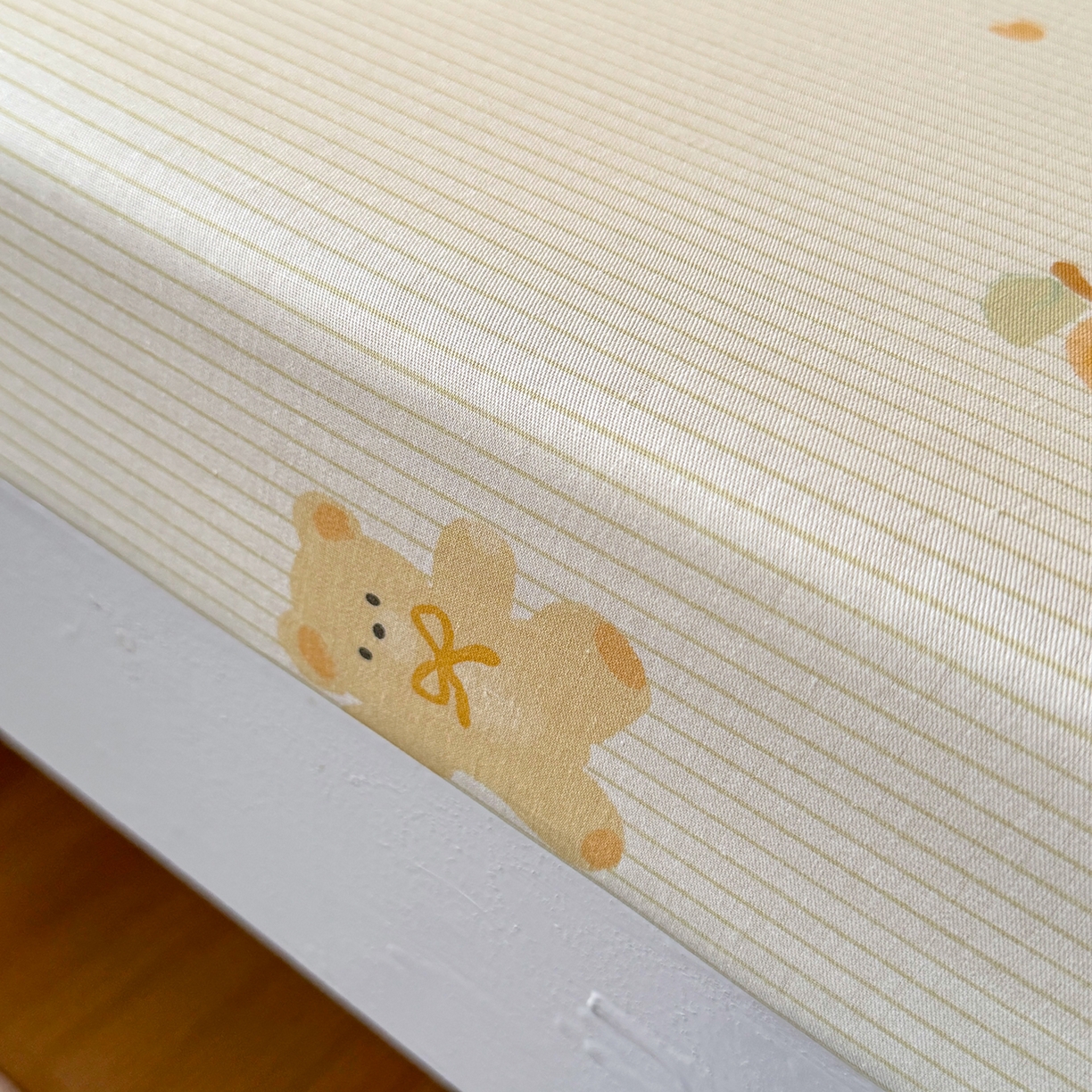 91家纺网 家纺一手货源 找家纺 尚帛 2026新款全棉品质喷气印花爆款四件套 多规格套件 单品系列-学生款单床笠 欢乐碰碰熊