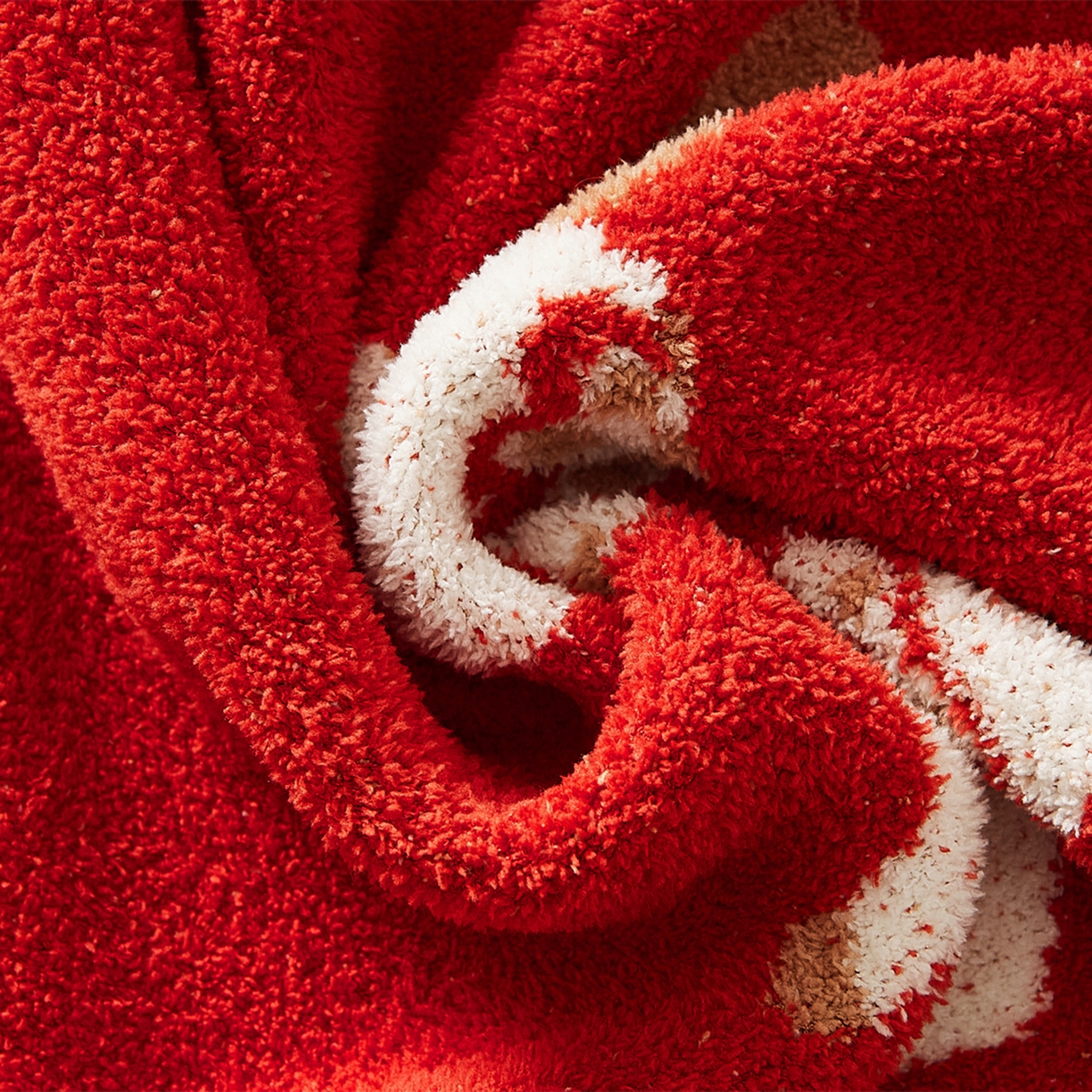 91家纺网 家纺一手货源 找家纺 （总）暖绵绵家纺 2026新款软糯半边绒马年盖毯-赤安（券后最低零售价：173元）