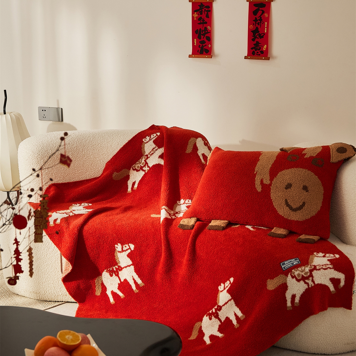 91家纺网 家纺一手货源 找家纺 （总）暖绵绵家纺 2026新款软糯半边绒马年盖毯-赤安（券后最低零售价：173元）