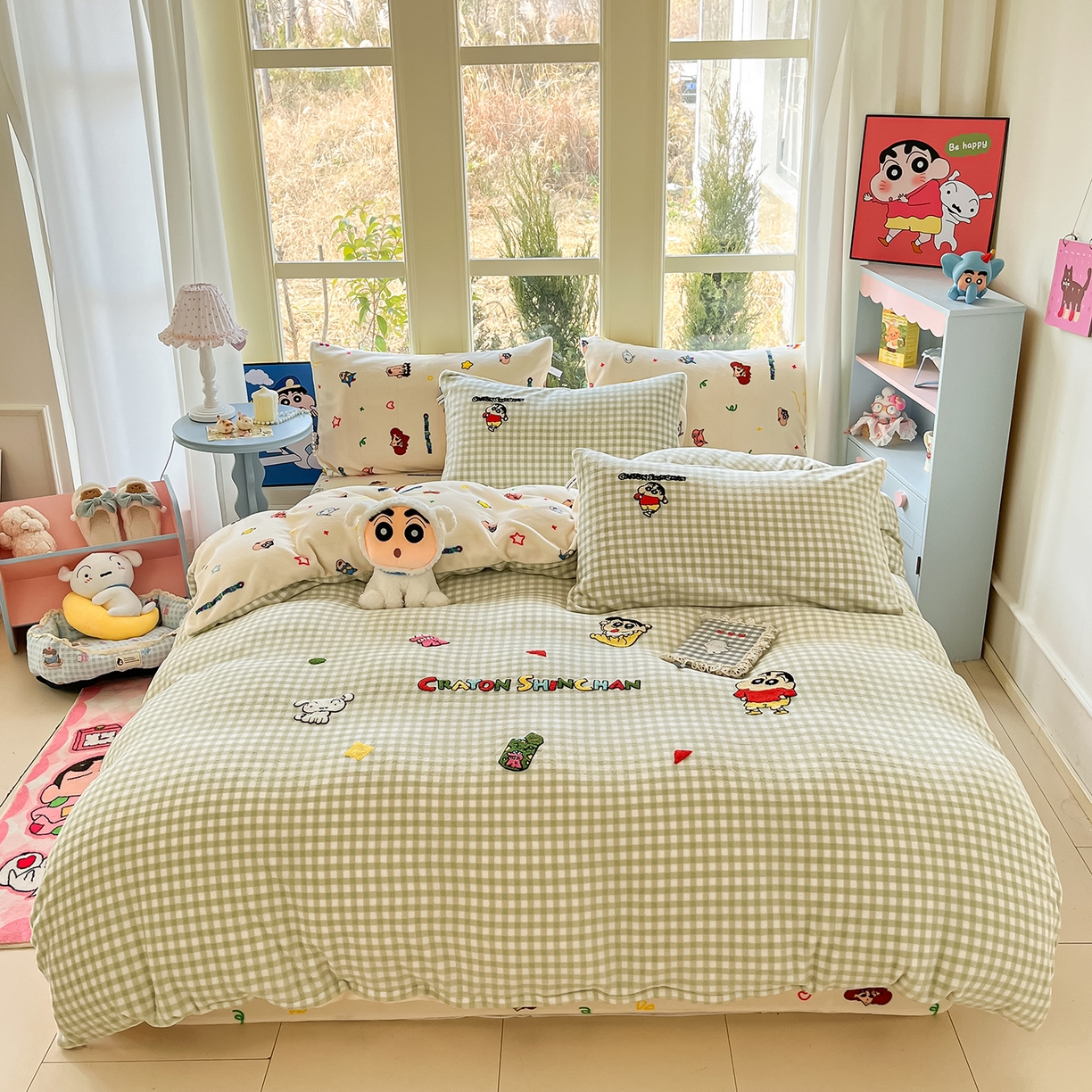 91家纺网 家纺一手货源 找家纺 （总）桃子家居 2026新款A类蜡笔小新授权兔毛贴布绣毛巾绣印加绣卡通加厚牛奶绒系列四件套