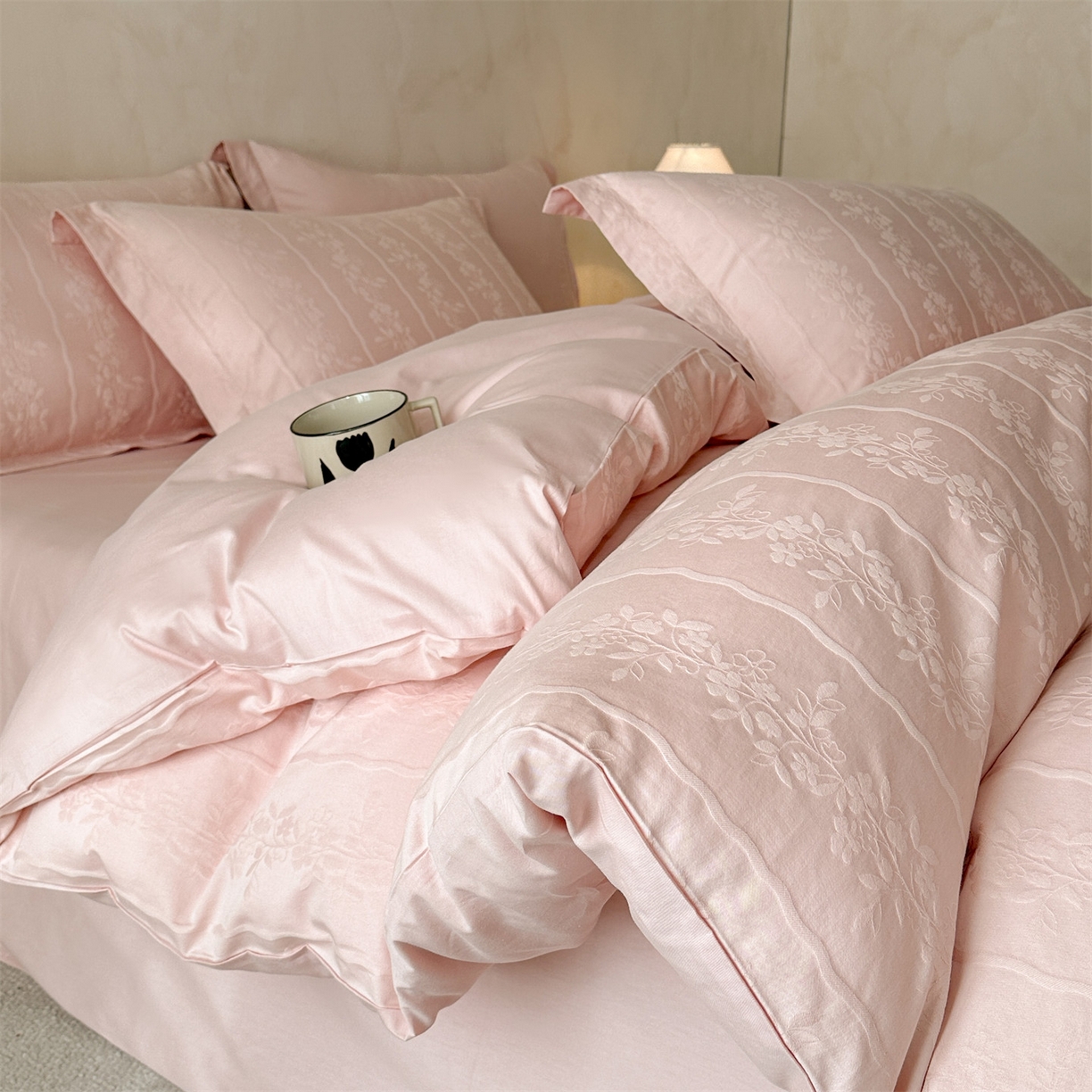 笙意家纺 2026新款A版60S亮面提花B版13372全棉四件套 浪漫情缘-唯美粉