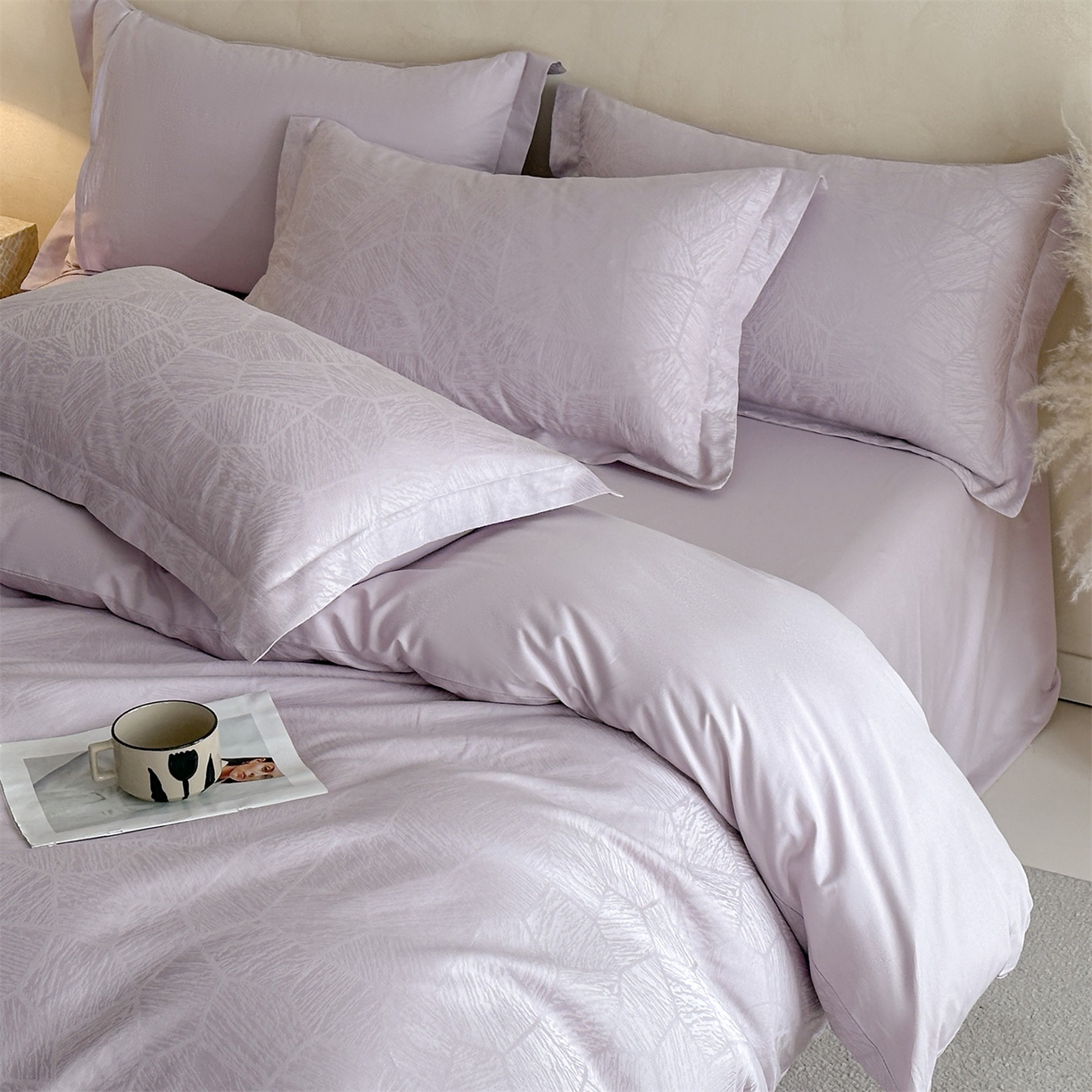 91家纺网 家纺一手货源 找家纺 笙意家纺 2026新款A版60S亮面提花B版13372全棉四件套 夏梦-紫