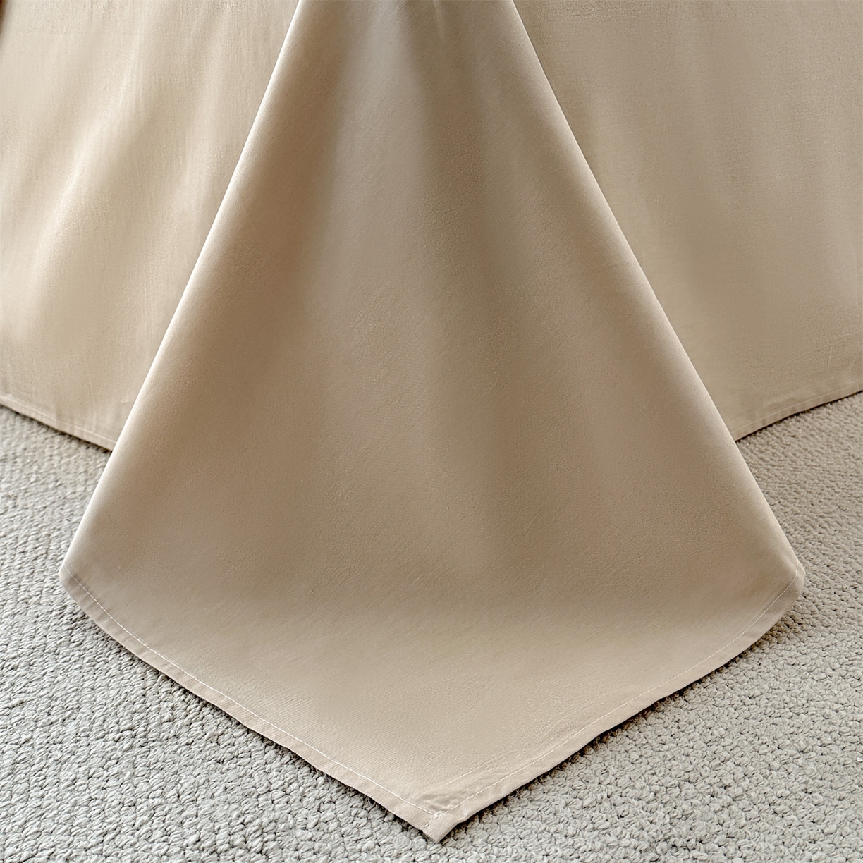 91家纺网 家纺一手货源 找家纺 笙意家纺 2026新款A版60S亮面提花B版13372全棉四件套 秘境-金属灰