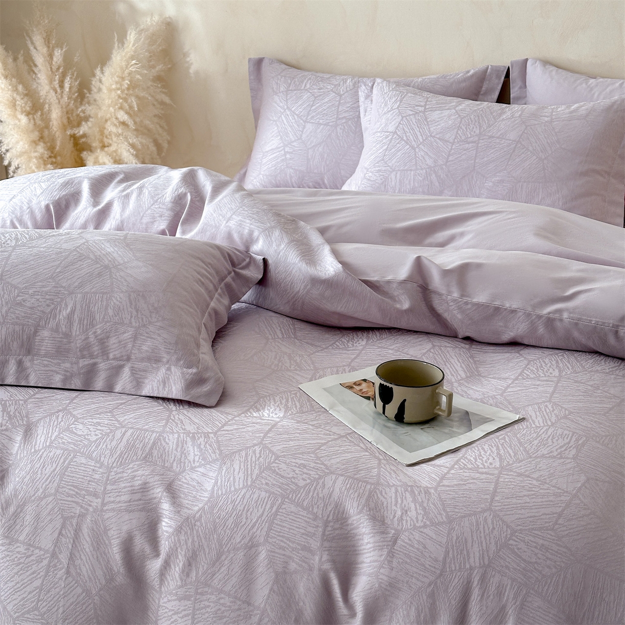 91家纺网 家纺一手货源 找家纺 笙意家纺 2026新款A版60S亮面提花B版13372全棉四件套 夏梦-紫