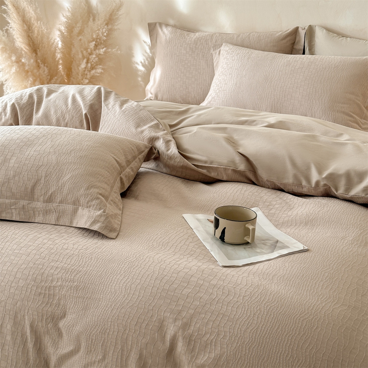 91家纺网 家纺一手货源 找家纺 笙意家纺 2026新款A版60S亮面提花B版13372全棉四件套 石烁-金属灰