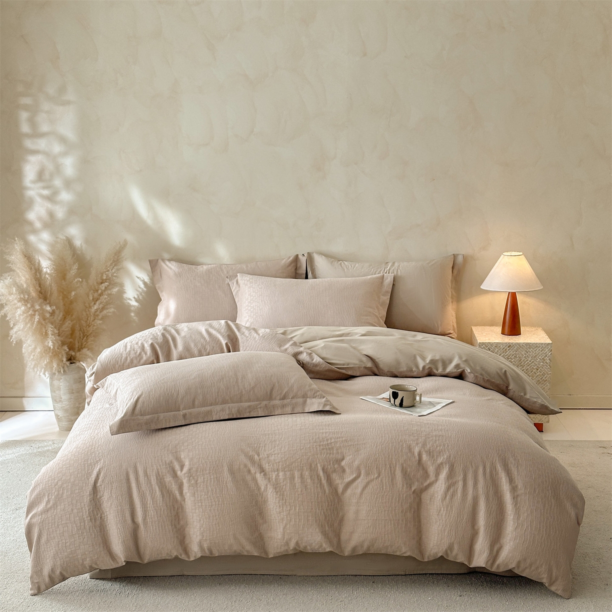 91家纺网 家纺一手货源 找家纺 笙意家纺 2026新款A版60S亮面提花B版13372全棉四件套 石烁-金属灰