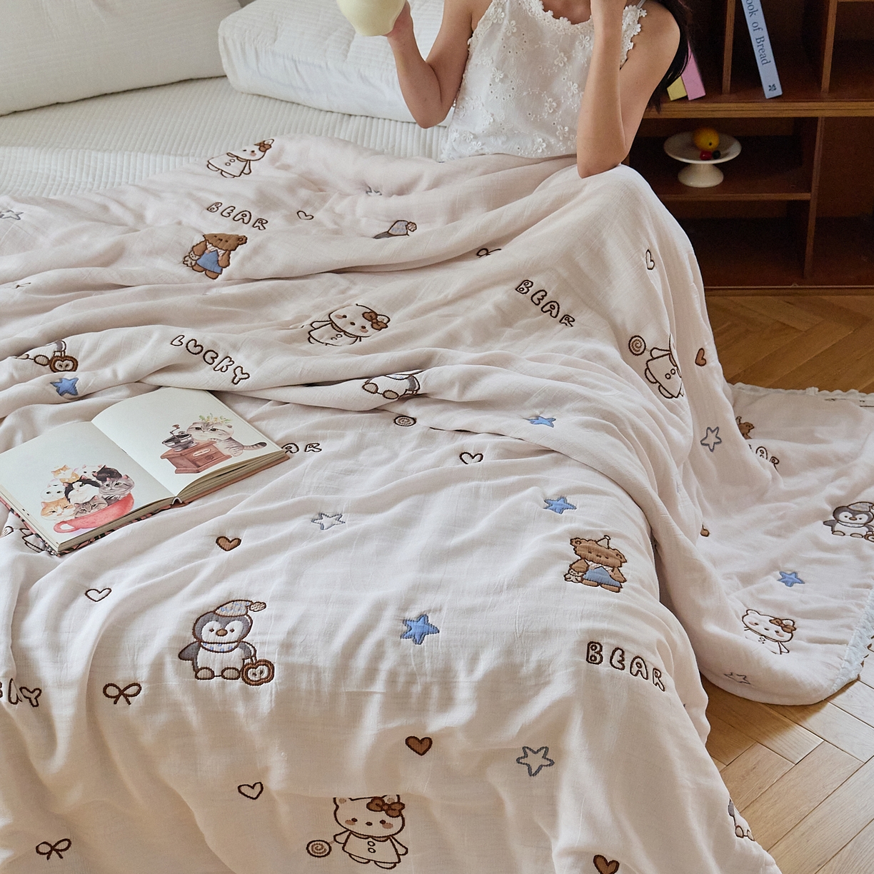 91家纺网 家纺一手货源 找家纺 沐瑟家纺 2026新款A类全棉纱布泡芙被春秋被被被子被芯 企鹅小熊