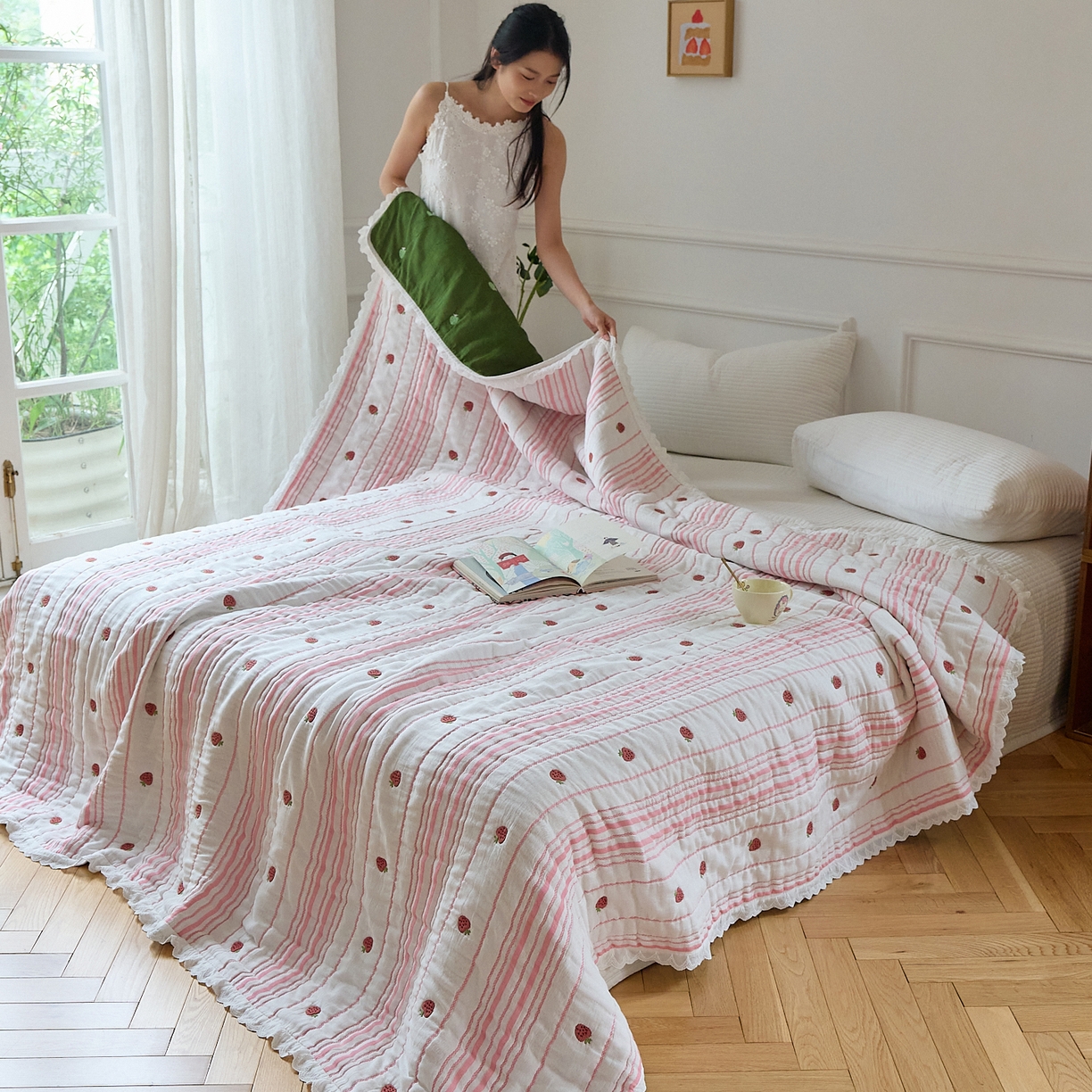 91家纺网 家纺一手货源 找家纺 沐瑟家纺 2026新款A类全棉纱布泡芙被春秋被被被子被芯 小草莓