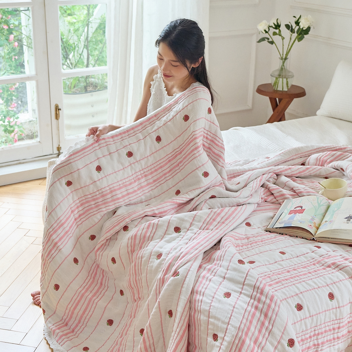 91家纺网 家纺一手货源 找家纺 沐瑟家纺 2026新款A类全棉纱布泡芙被春秋被被被子被芯 小草莓