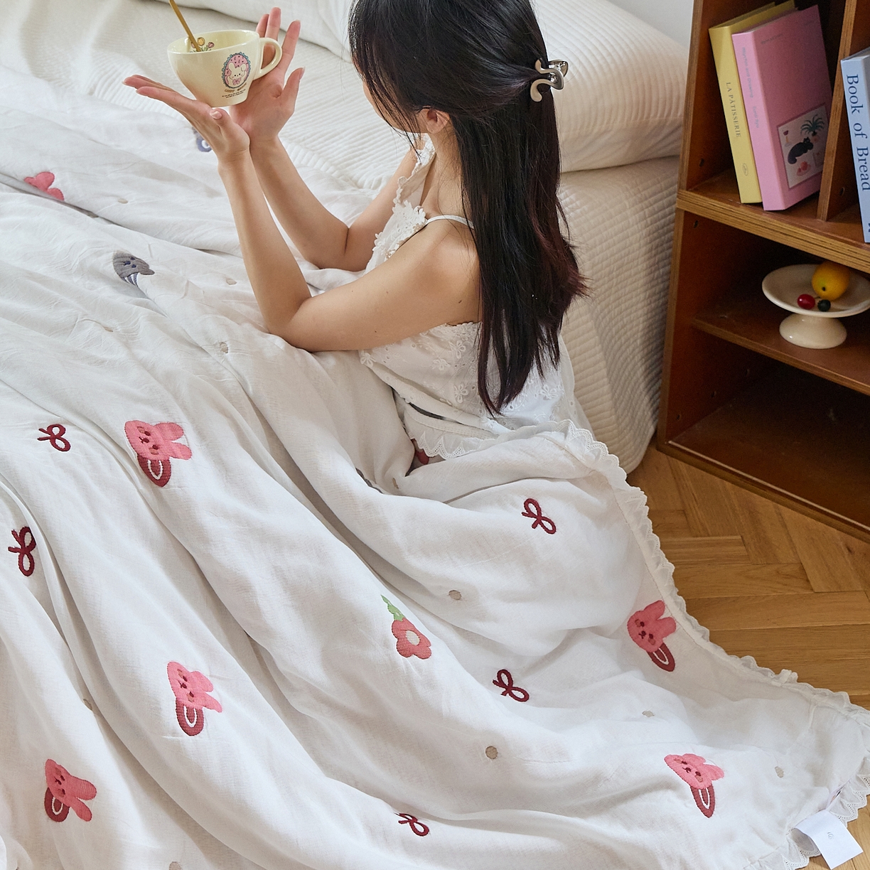 91家纺网 家纺一手货源 找家纺 沐瑟家纺 2026新款A类全棉纱布泡芙被春秋被被被子被芯 小熊发卡