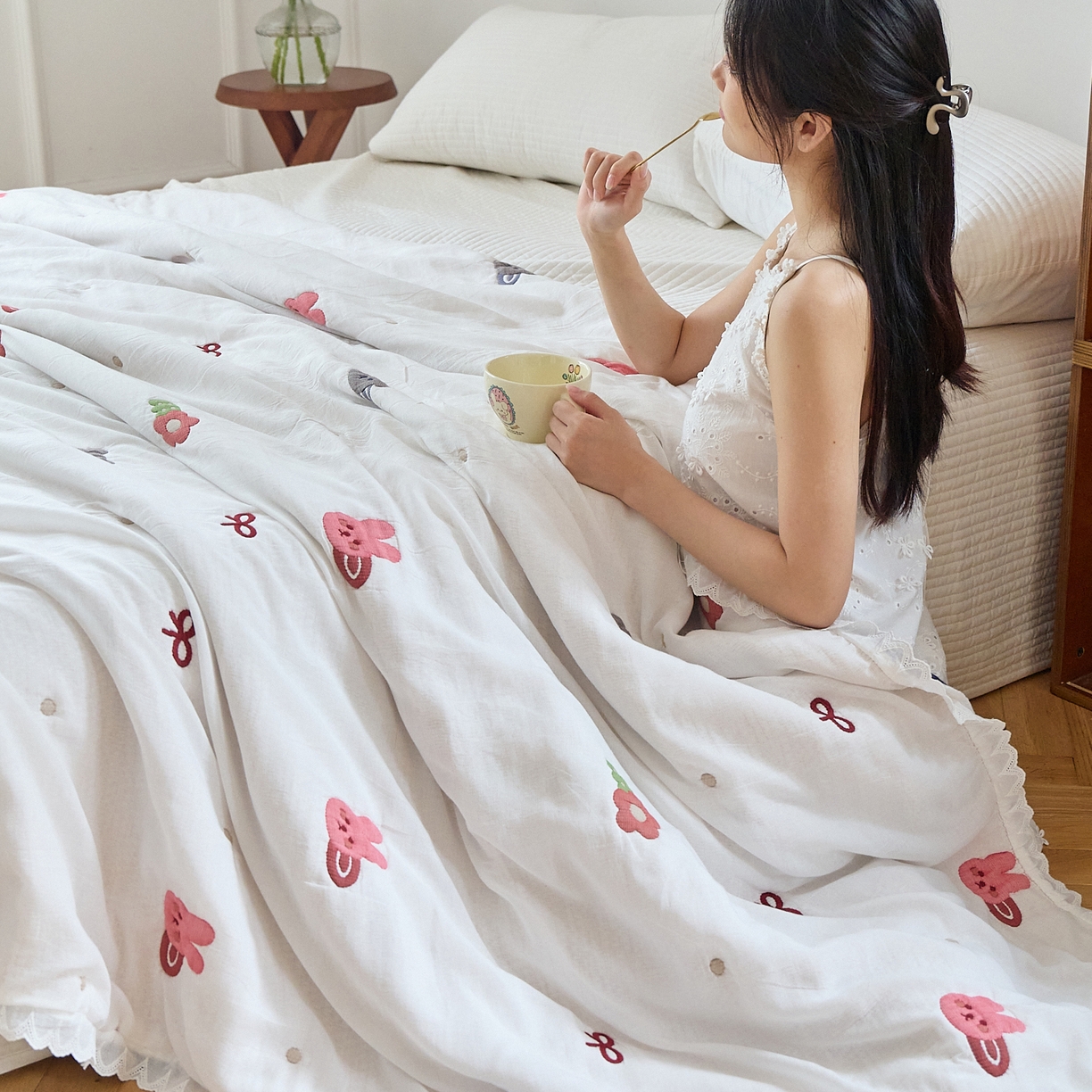 91家纺网 家纺一手货源 找家纺 沐瑟家纺 2026新款A类全棉纱布泡芙被春秋被被被子被芯 小熊发卡