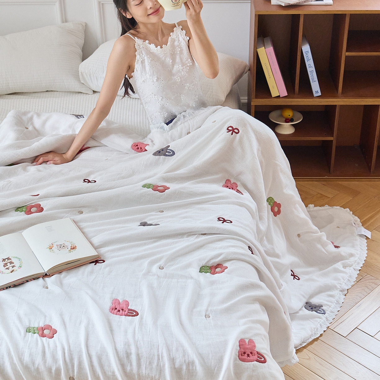 91家纺网 家纺一手货源 找家纺 沐瑟家纺 2026新款A类全棉纱布泡芙被春秋被被被子被芯 小熊发卡